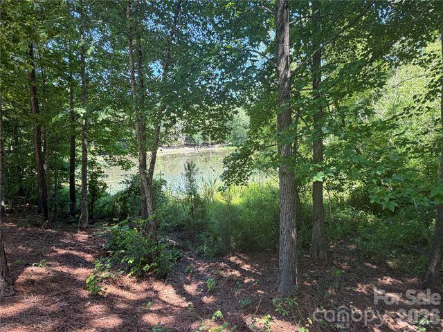 612 Red Hawk Way 57, Clover, SC 29710