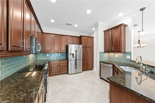 10308 Longleaf Pine CT, Fort Myers, FL 33913