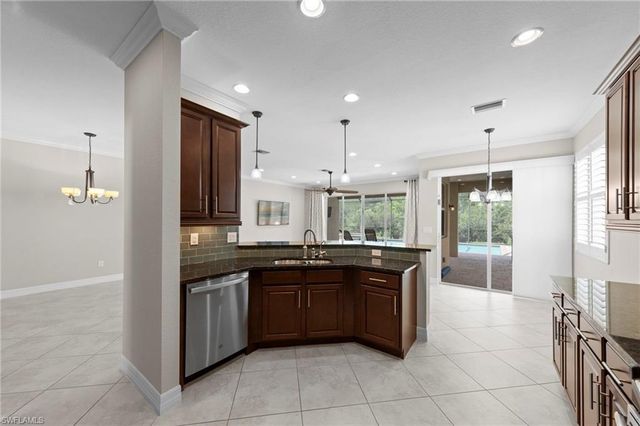 10308 Longleaf Pine CT, Fort Myers, FL 33913