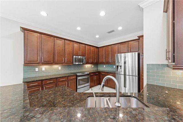 10308 Longleaf Pine CT, Fort Myers, FL 33913