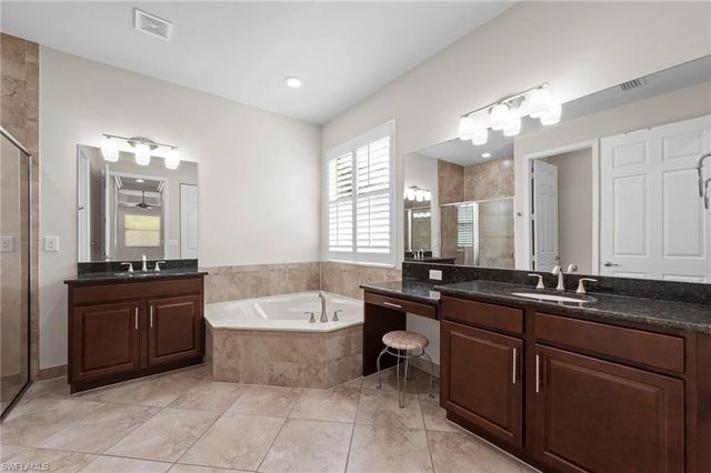 10308 Longleaf Pine CT, Fort Myers, FL 33913