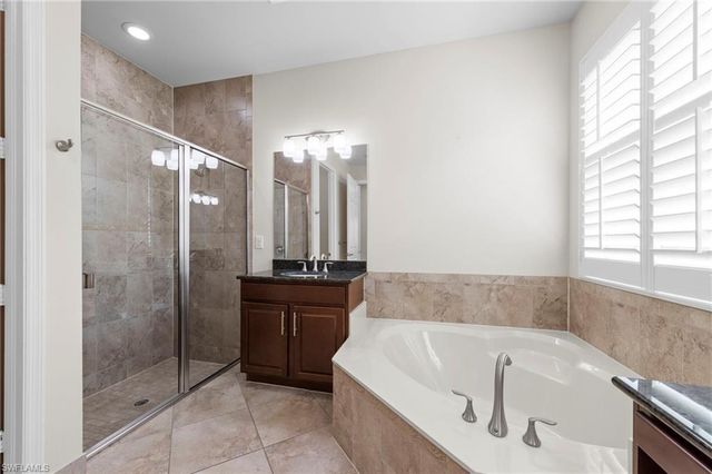 10308 Longleaf Pine CT, Fort Myers, FL 33913