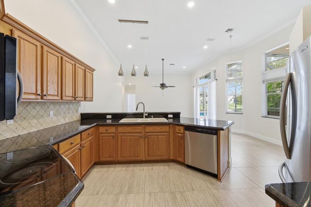 2644 MILLER Court, Weston, FL 33332
