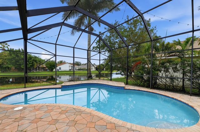 2644 MILLER Court, Weston, FL 33332
