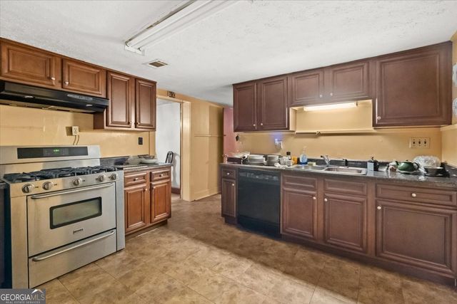 2706 Burton Road SW, Atlanta, GA 30311