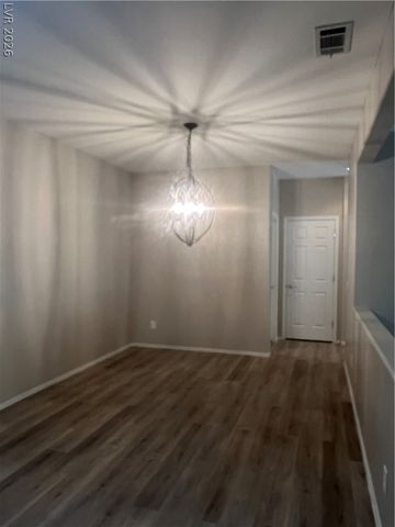 6092 Fox Creek Avenue, Las Vegas, NV 89122