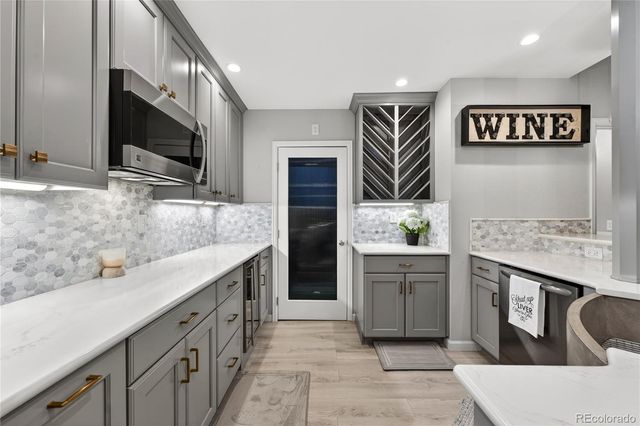 16661 Miners Way, Broomfield, CO 80023