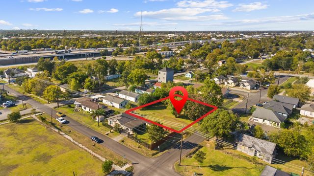 2313 Hailey Street, Houston, TX 77026