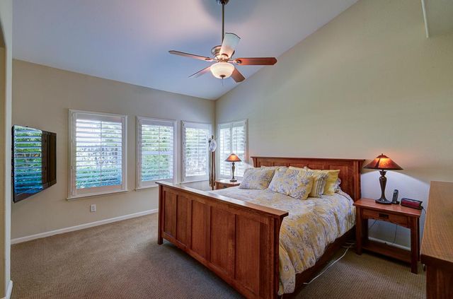 2168 E Pinehurst Avenue, Fresno, CA 93730