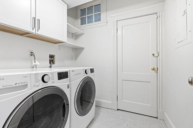 123 Saint Paul St 1, Brookline, MA 02446