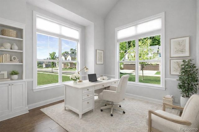 3017 N Spurway Drive, Ann Arbor, MI 48105