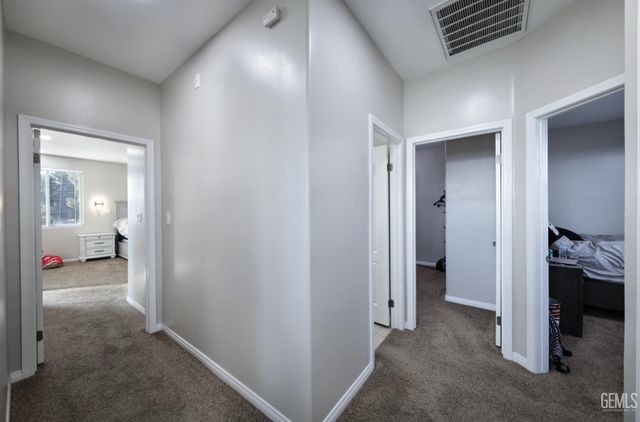 7105 Triple Falls Drive, Bakersfield, CA 93312