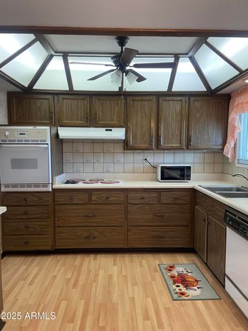 13207 N BRANDING IRON Drive, Sun City, AZ 85351