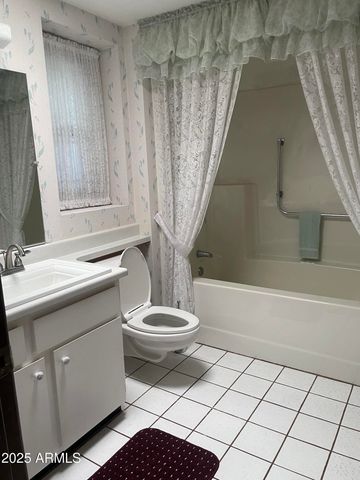 13207 N BRANDING IRON Drive, Sun City, AZ 85351