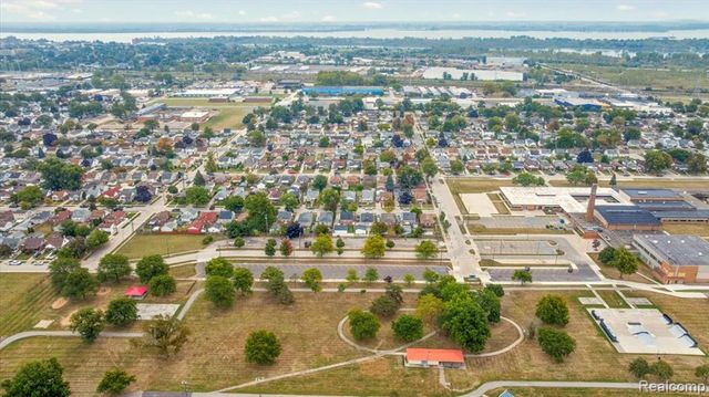 4281 19th Street, Wyandotte, MI 48192