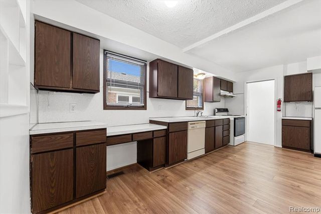 4281 19th Street, Wyandotte, MI 48192