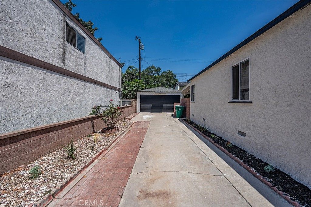 Image 18 of property listing at 241 E Plenty, Long Beach, CA 90805