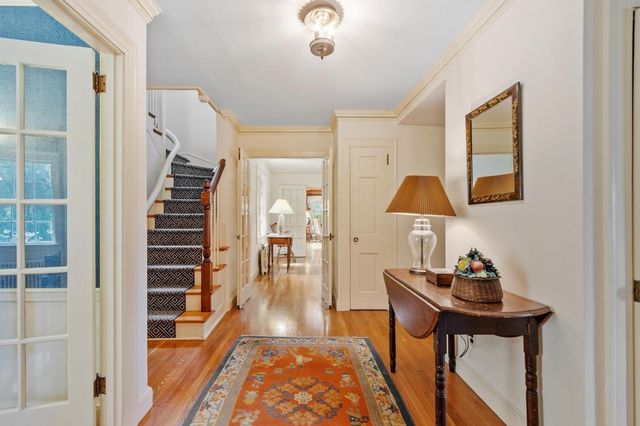36 Haggetts Pond Rd, Andover, MA 01810