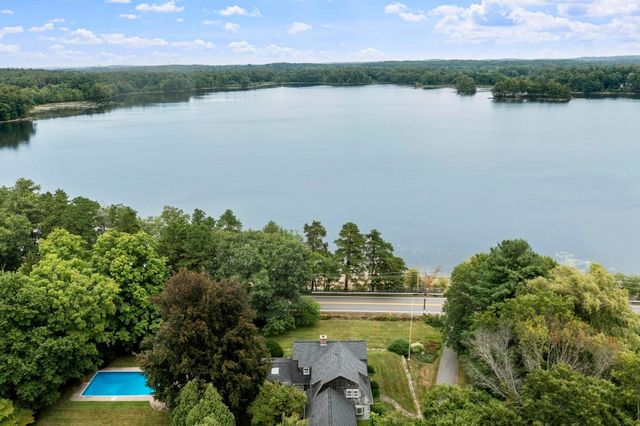 36 Haggetts Pond Rd, Andover, MA 01810