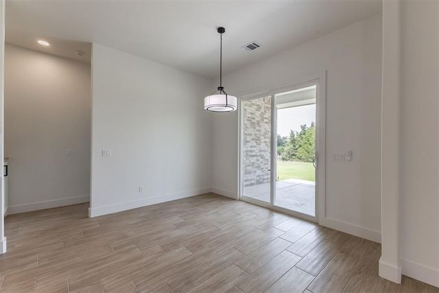 9385 Eliana Drive, Guthrie, OK 73044