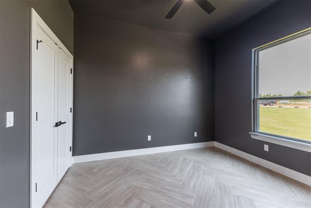 9385 Eliana Drive, Guthrie, OK 73044