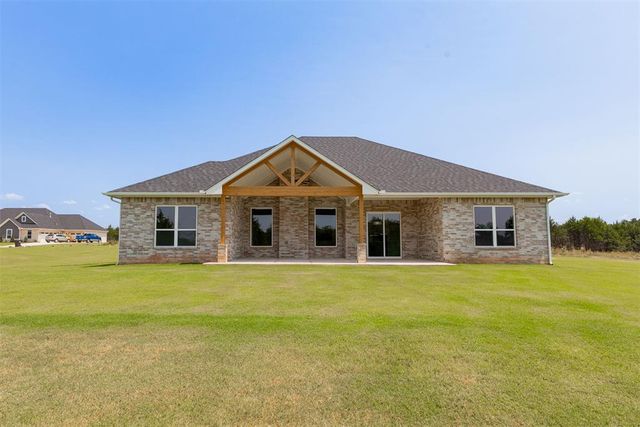 9385 Eliana Drive, Guthrie, OK 73044