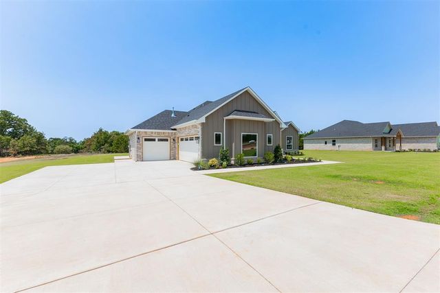 9385 Eliana Drive, Guthrie, OK 73044