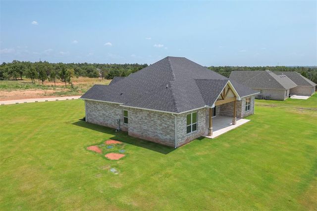 9385 Eliana Drive, Guthrie, OK 73044