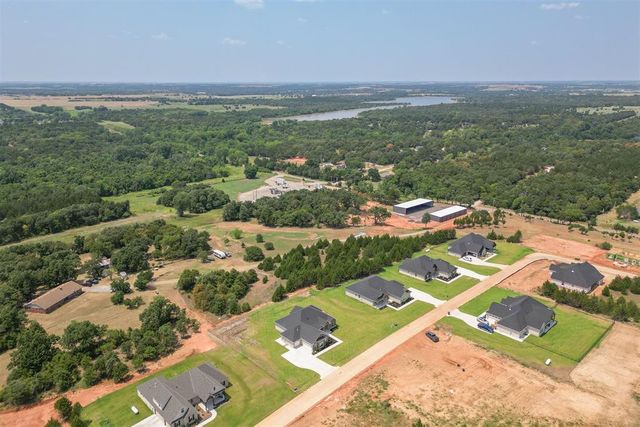 9385 Eliana Drive, Guthrie, OK 73044