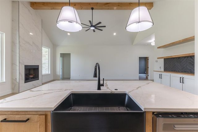 9385 Eliana Drive, Guthrie, OK 73044