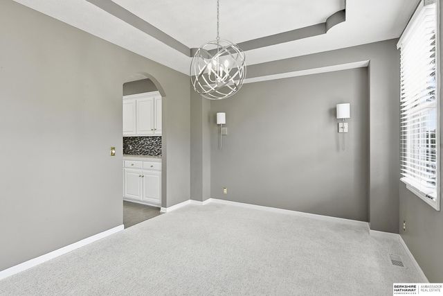 1867 S 177th Avenue, Omaha, NE 68130