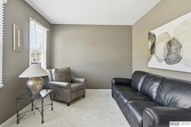 1867 S 177th Avenue, Omaha, NE 68130