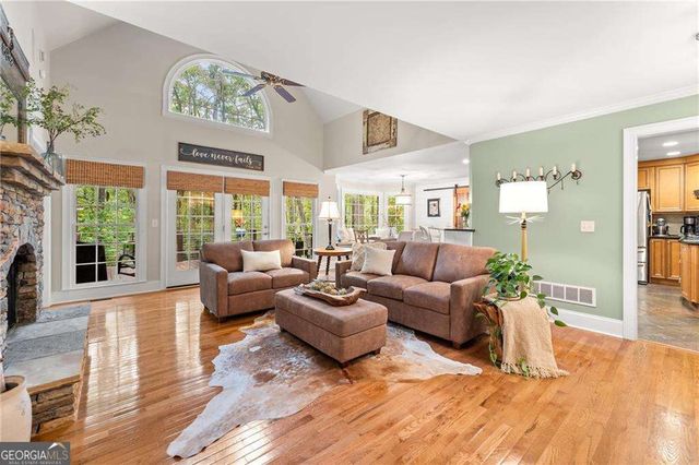 6245 Julian Road, Gainesville, GA 30506