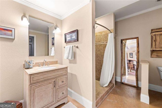 6245 Julian Road, Gainesville, GA 30506