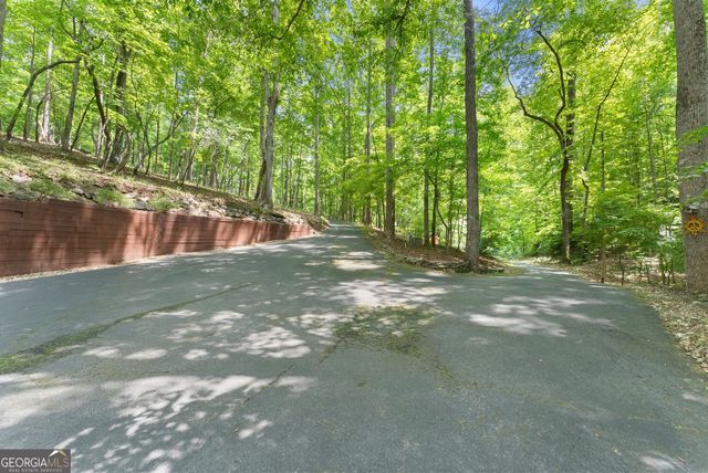6245 Julian Road, Gainesville, GA 30506