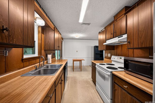 108 Woods End, New Braunfels, TX 78130