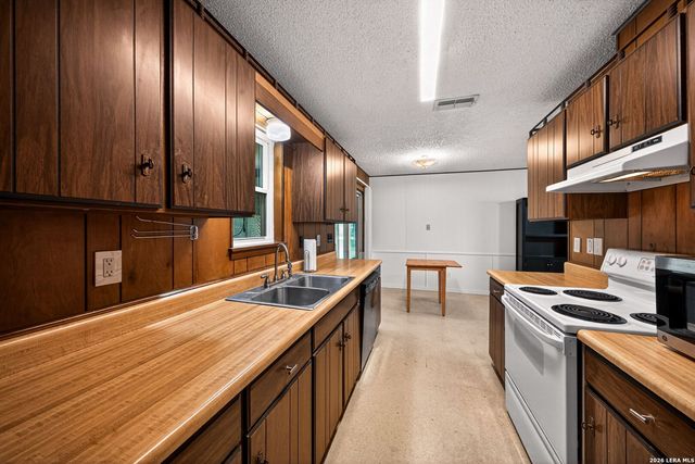 108 Woods End, New Braunfels, TX 78130