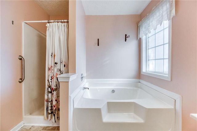 902 Yellow Pine Circle, Winder, GA 30680