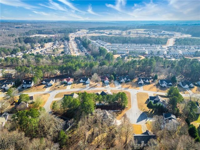 902 Yellow Pine Circle, Winder, GA 30680