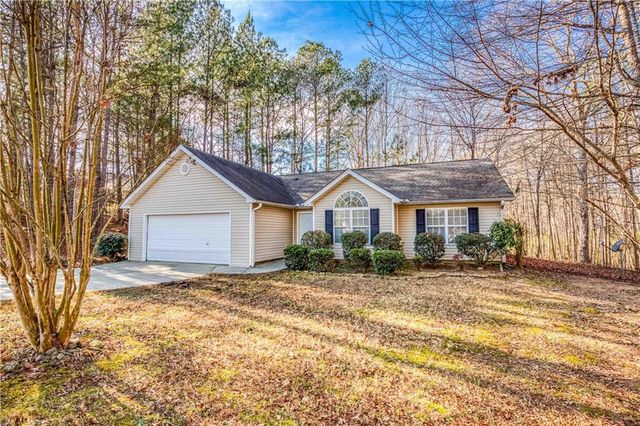 902 Yellow Pine Circle, Winder, GA 30680
