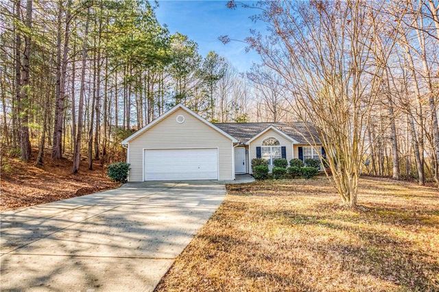 902 Yellow Pine Circle, Winder, GA 30680
