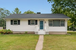 404 Thoria Road, Batavia, IL 60510