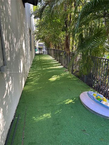 7896 NW 110th Dr, Parkland, FL 33076