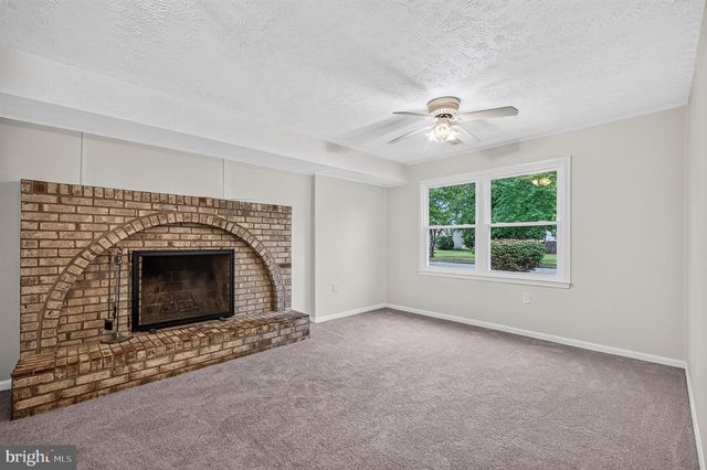 4810 REILLY DR, Clinton, MD 20735