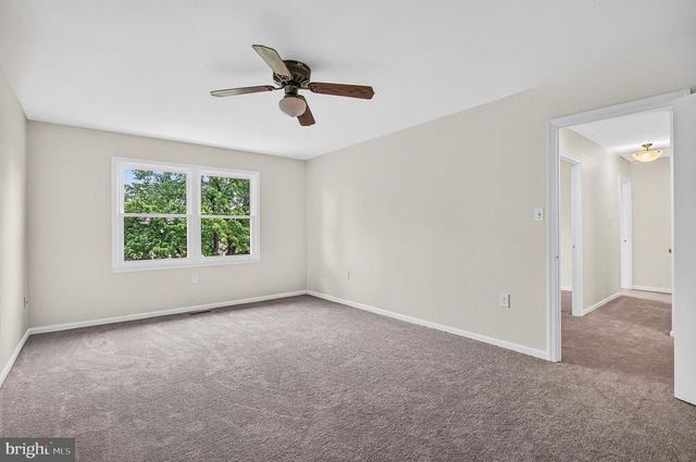 4810 REILLY DR, Clinton, MD 20735