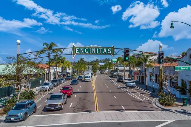 97 N Vulcan Ave, Encinitas, CA 92024