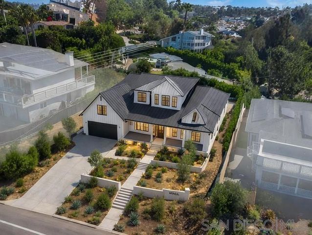 97 N Vulcan Ave, Encinitas, CA 92024