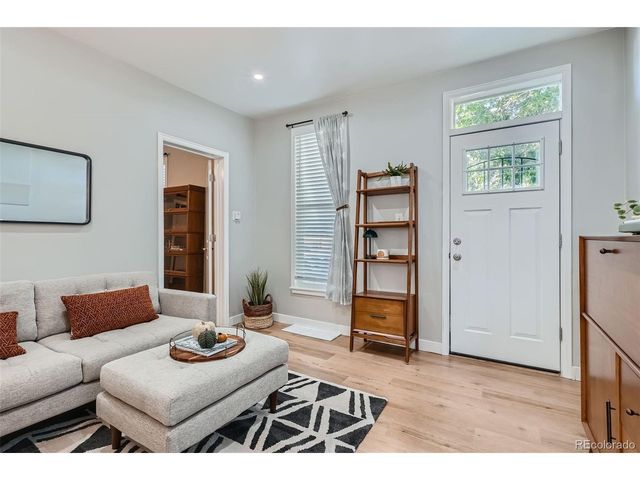 868 Mariposa St, Denver, CO 80204