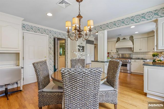 256 Lotte Road, Ridgewood, NJ 07450