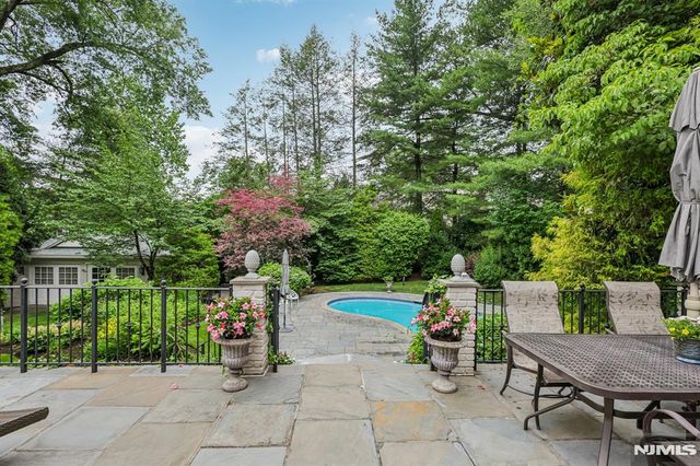 256 Lotte Road, Ridgewood, NJ 07450
